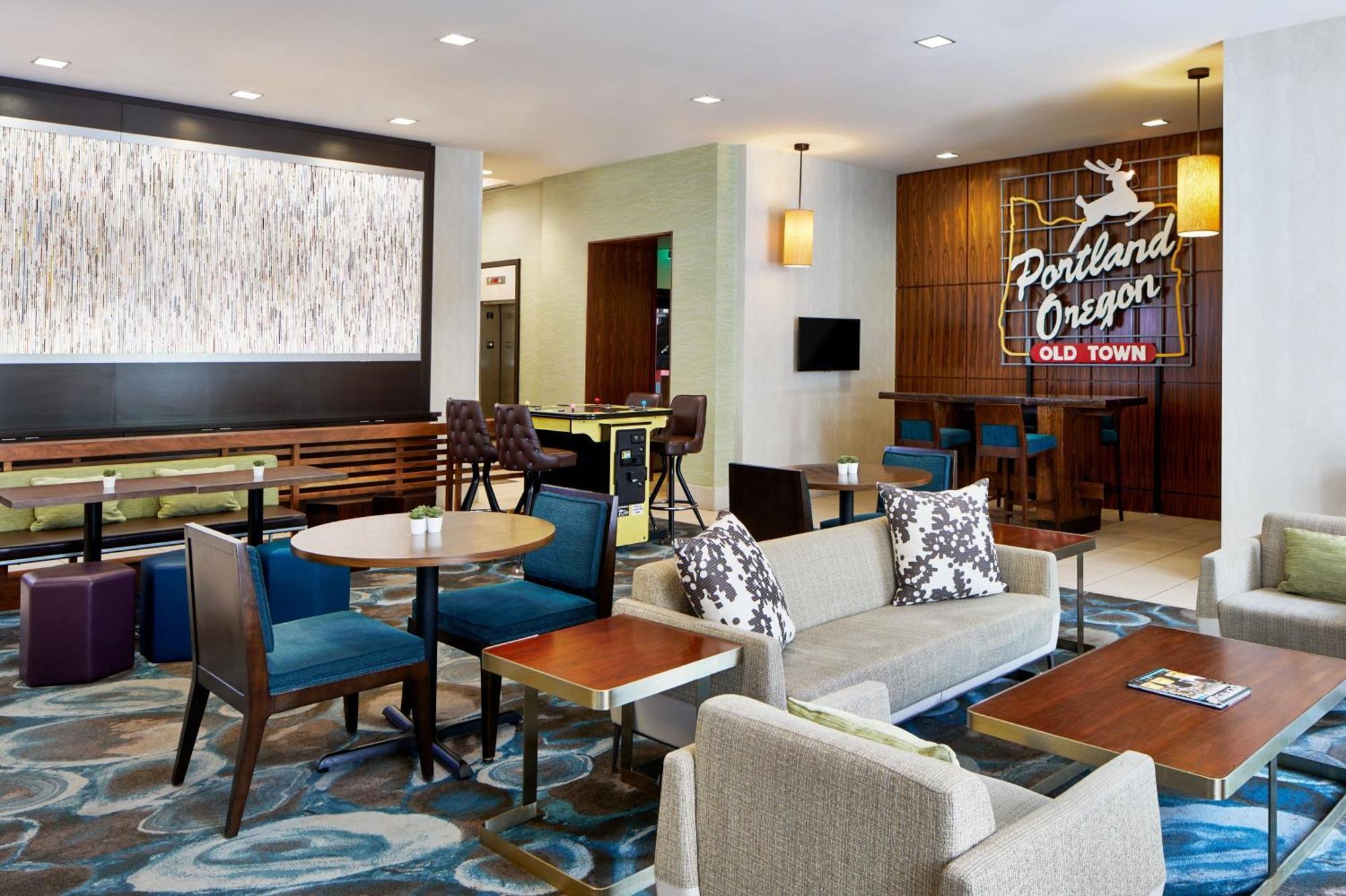 Courtyard By Marriott Portland City Center Exterior foto